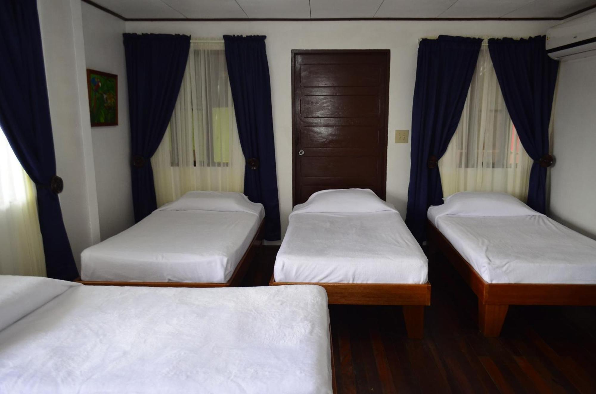 Hotel Sierpe River- Oleaje Sereno Eksteriør billede